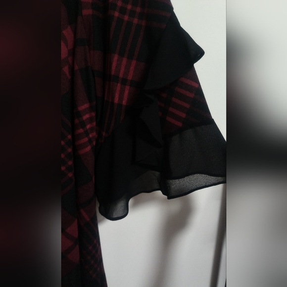 [5x$20] Plaid Festive Dress / Size 2X - Picture 4 of 7